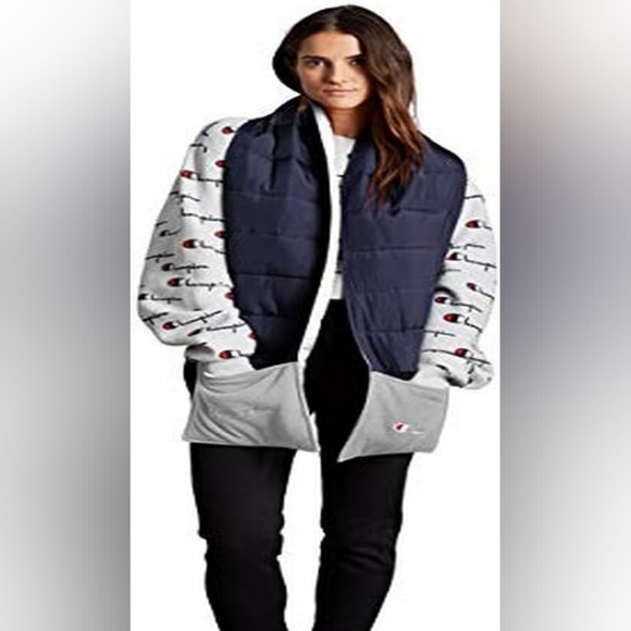 Champion Reversible Puffer Scarf with Pockets One Size - Navy Gray White Winter - Picture 1 of 9